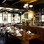 Fletcher Hotel-restaurant De Klepperman Hotell