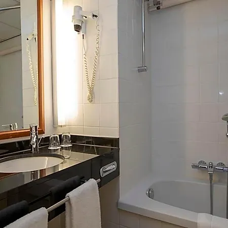 Fletcher Hotel-restaurant De Klepperman מלון 4*