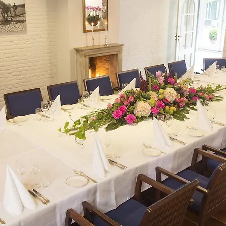 Fletcher Hotel-restaurant De Klepperman 4* 胡弗拉肯