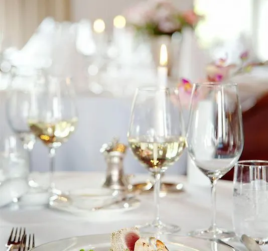 Fletcher Hotel-restaurant De Klepperman Hotel 4*