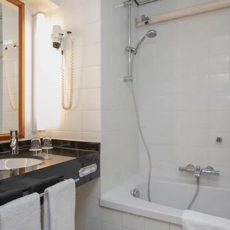 Fletcher Hotel-restaurant De Klepperman מלון Hoevelaken